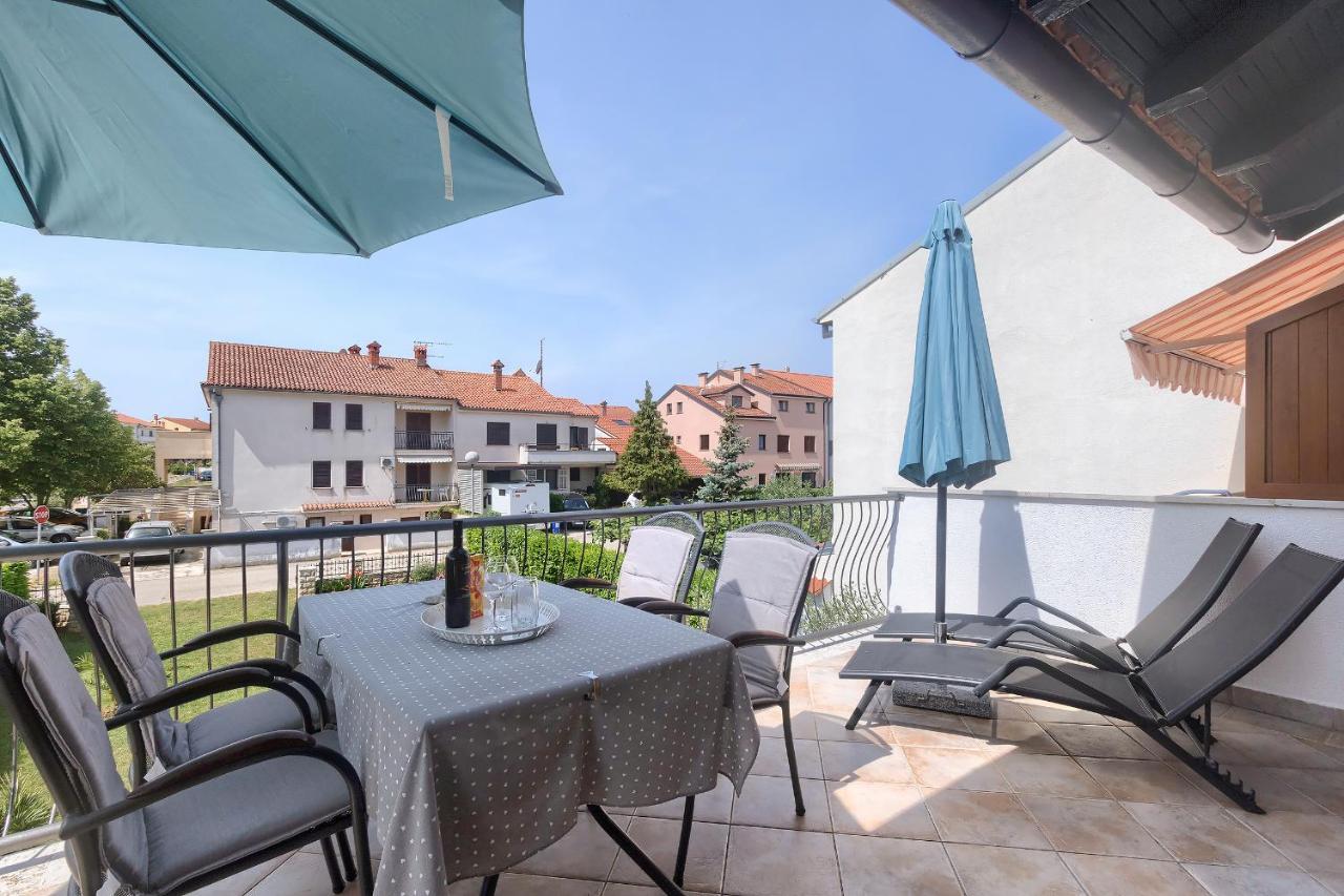 Apartments Palm View Rovinj Eksteriør billede