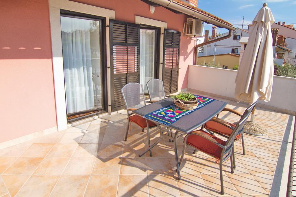 Apartments Palm View Rovinj Eksteriør billede